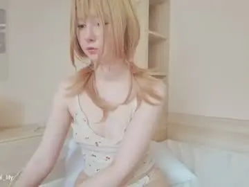 Chaturbate Free Live Porn of virgiin_lily