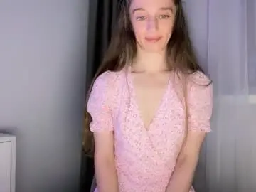 Chaturbate Live Sex Cam of shy_schoolgirl_