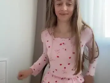Chaturbate Watch Live Sex Cams of shy_schoolgirl_