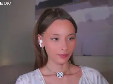 Chaturbate Free Porn Cam of falinecrosthwaite