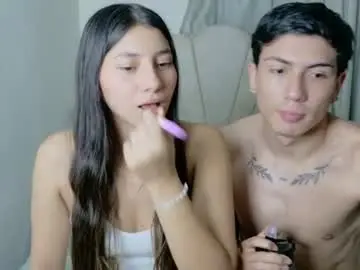 Chaturbate Best live sex cam show of scarlettandlucas