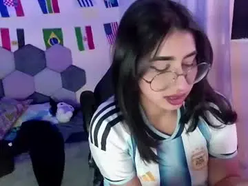 Chaturbate Free Porn Cam of desireduo_tgn