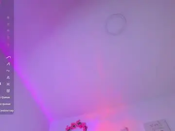Chaturbate Free Porn Cam of pollygrey_