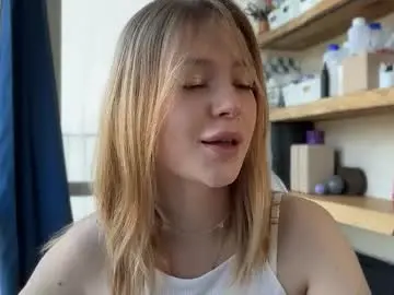 Chaturbate Free Live Porn of cyberl0ve_