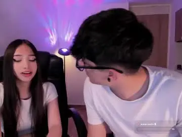 Chaturbate Sex Chat of mikeyvioleta