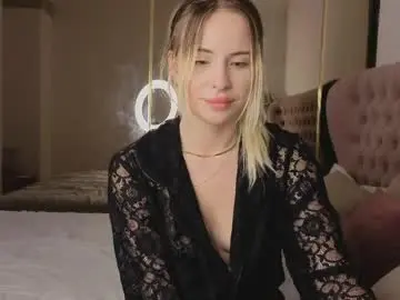Chaturbate Sex Cam of bella_crazyy