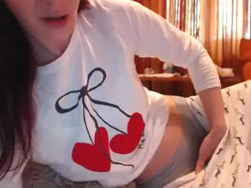 Chaturbate Sex Cam of andrasweetie