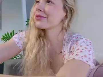 Chaturbate Live Sex of milly_shy