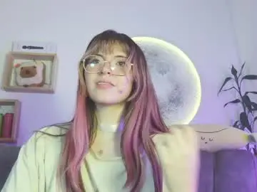Chaturbate Nude Webcam of _yourcherrybomb