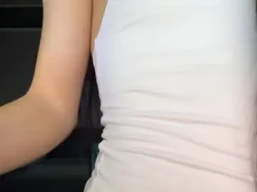 Chaturbate Live Sex Cam of genebourassa