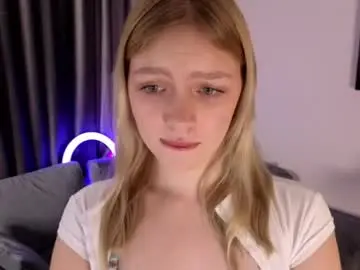 Chaturbate Adult Video Chat of rebeccaadkins