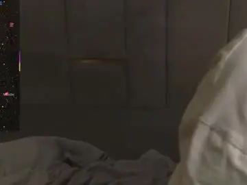 Chaturbate Nude Webcam of mayasnoww