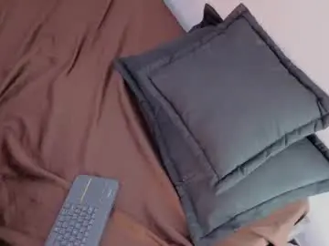 Chaturbate Live Sex Cam of chel_seth
