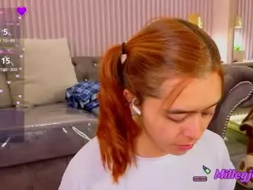 Chaturbate Free Porn Cam of milleyjones_