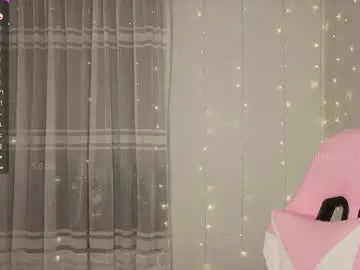Chaturbate Watch Live Sex Cams of lilyrose1_
