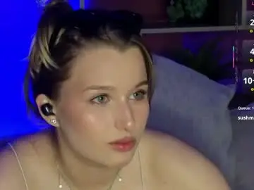 Chaturbate Live Sex Cam of _watchmesmile_