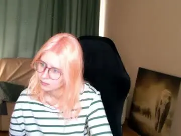 Chaturbate Watch Live Sex Cams of lily_spark_