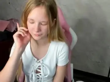 Chaturbate Sex Chat of asya_almost