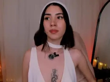 Chaturbate Nude Webcam of caty_loves