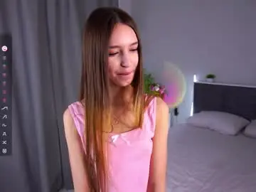 Chaturbate Sex Cam of carlottabradney