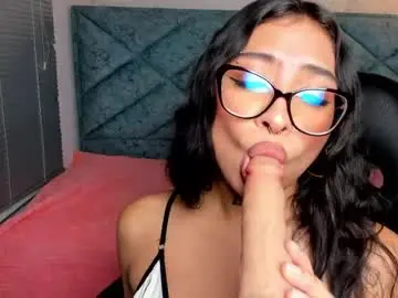Chaturbate Live Sex Cam of alessia_storm_