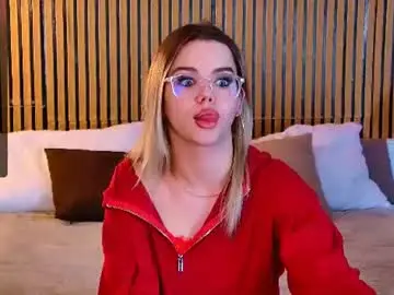 Chaturbate Watch Live Sex Cams of lilyrabbit