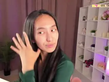 Chaturbate Sex Cam of yummy_lamii