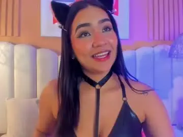 Chaturbate Live Sex of noa_moon