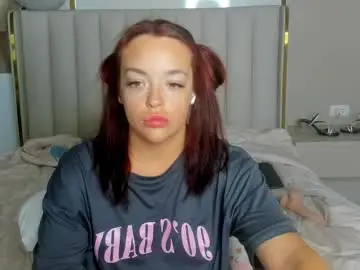 Chaturbate Live Sex Cam of stellaa_queen
