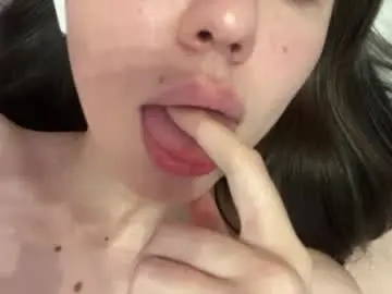 Chaturbate Free Live Porn of lakeshiaedemann