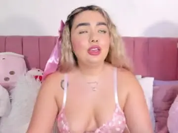 Chaturbate Best live sex cam show of sophiee_rosee