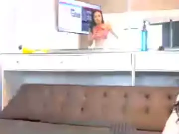 Chaturbate Sex Cam of tinycasey18
