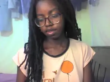 Chaturbate Watch Live Sex Cams of ebonymuse2
