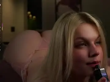 Chaturbate Adult Webcam of burnletitallburn
