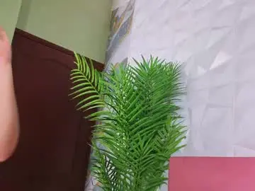 Chaturbate Best live sex cam show of mily_and_mateo
