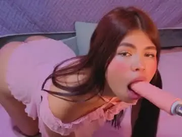 Chaturbate Live Sex Cam of pretty_johnson_