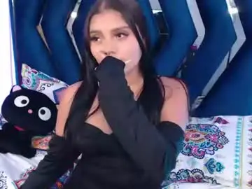 Chaturbate Live Sex Cam of analymilles