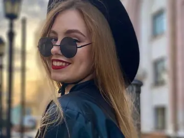Livejasmin Free Live Porn of MaiaOshman