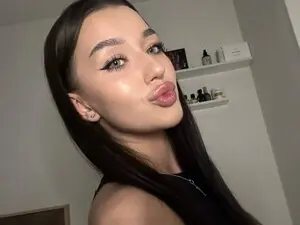 Myfreecams Adult Webcam of SophieLani