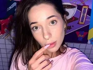 Myfreecams Best live sex cam show of NicolYves