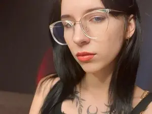 Myfreecams Sex Cam of KarolinaBlack