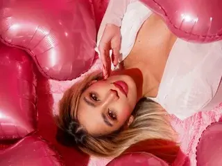 Streamate Live Sex Cam of KasandraGarcia