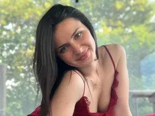 Streamate Sex Cam of SELLYINA