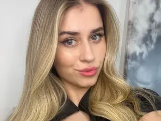 Streamate Private Sex Chat of AlisAnne