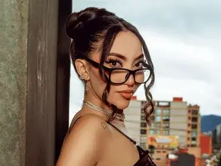 Streamate Private Sex Chat of NaomiBendz