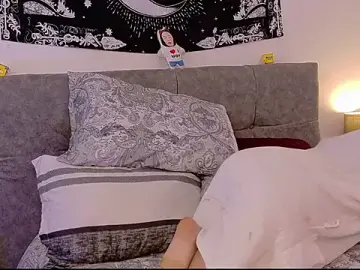 Stripchat Watch Live Sex Cams of Lexiie1