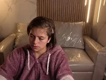 Stripchat Watch Live Sex Cams of Kitten_Cam