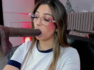 Stripchat Best Webcam of Gabrielakassi