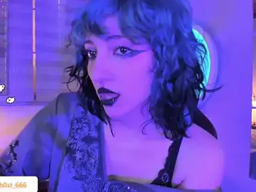 Stripchat Adult Webcams of Ghosty_Doll