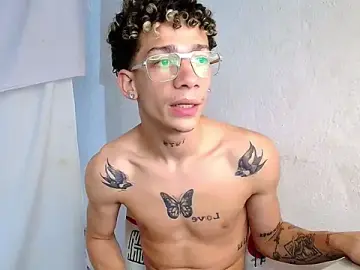 Stripchat Free Porn Cam of mateodeamjo
